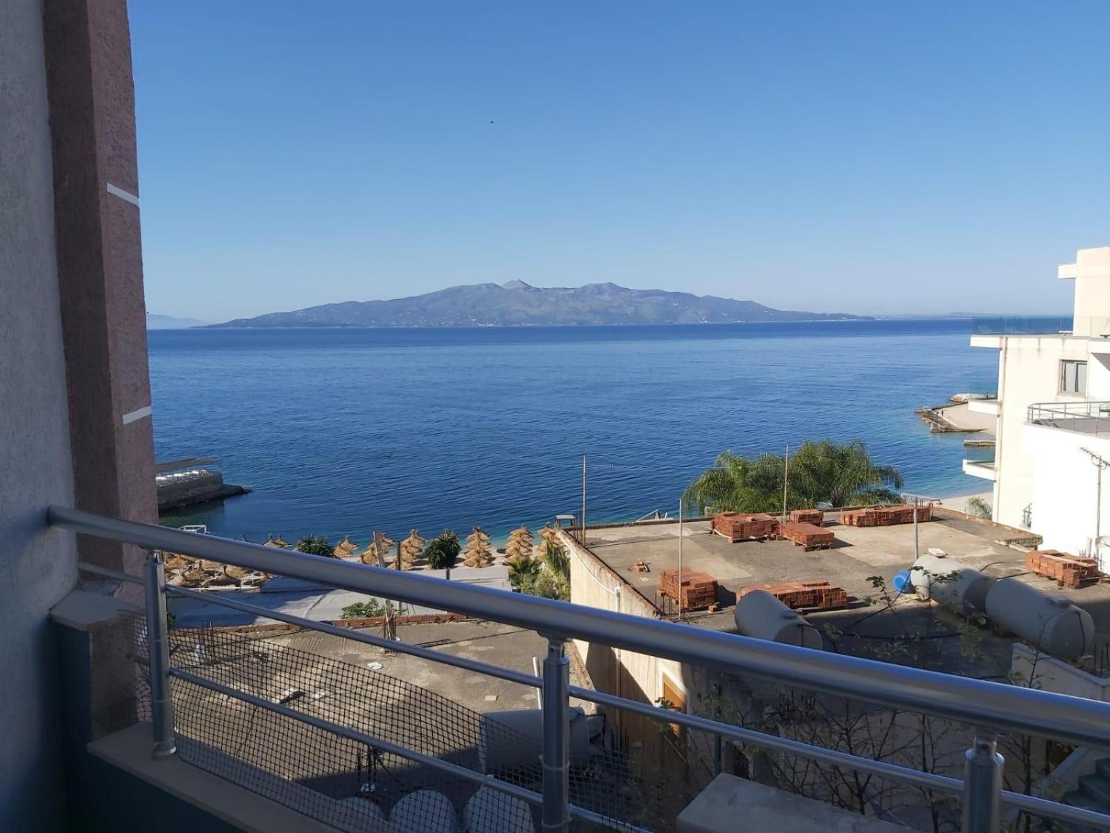 Susy Sea View Apartment Sarandë Eksteriør billede