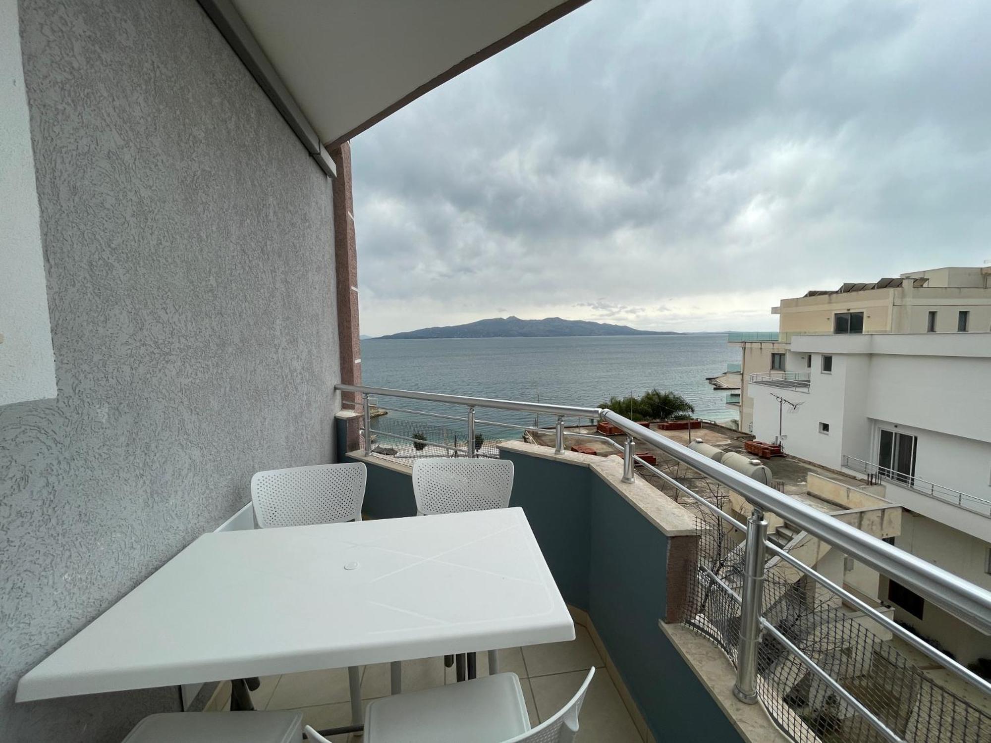 Susy Sea View Apartment Sarandë Eksteriør billede